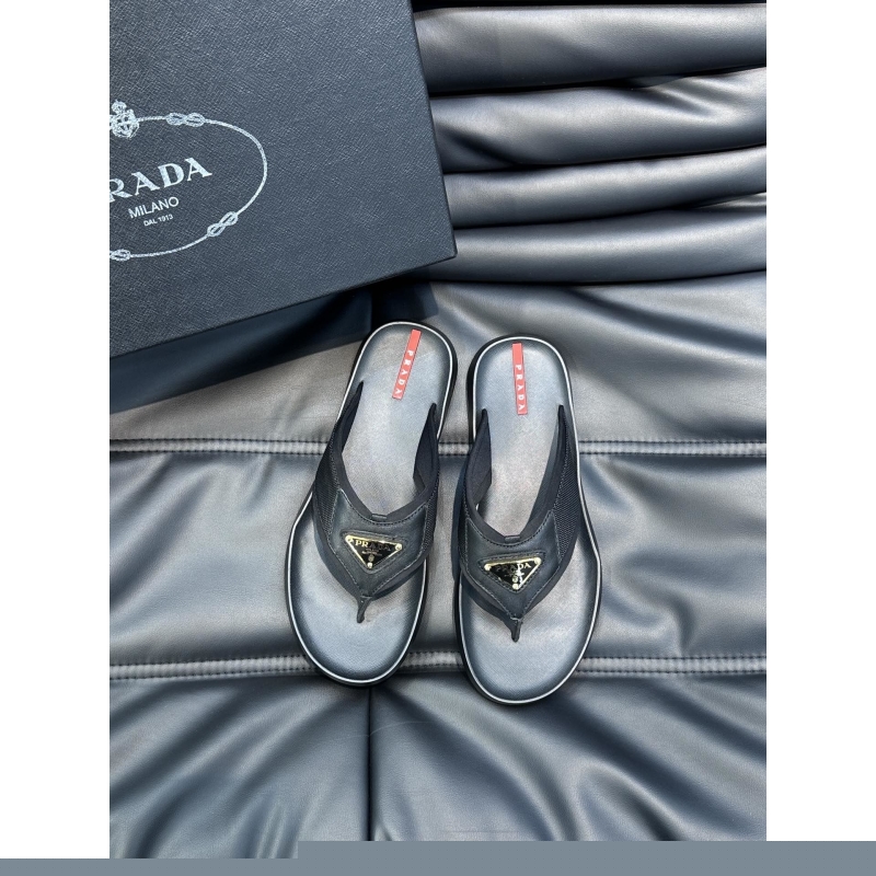 Pra*a slippers